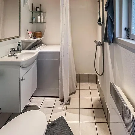 3 Bedroom Pet Friendly In