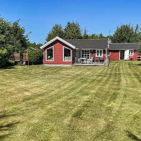 3 Bedroom Pet Friendly In * Vig