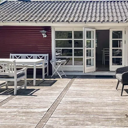 Feriehus 3 Bedroom Pet Friendly In Vig